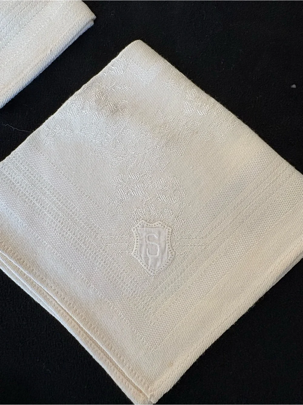 Classic Cream Linen Cocktail Napkins — Set of 4